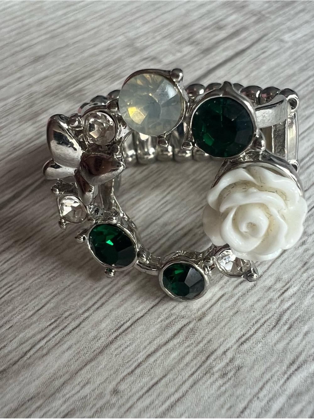5/$25 Strechy Silver Floral Ring with Emerald Stones and White Rose Accent